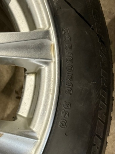 205/60R16 スタッドレス　アイスパートナー2 23年製　ホイール付き4本セット　バリ溝！