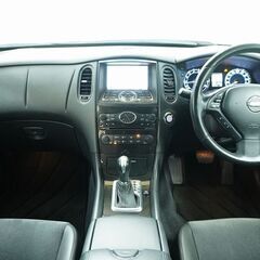 日産 スカイライン　クロスオーバー 　３７０ＧＴの画像