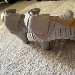 【ほぼ新品】パンプスの画像