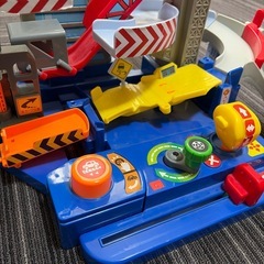 タカラトミー トミカ　駐車場スロープの画像