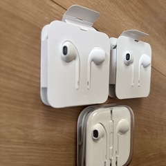 iPhone純正　有線イヤホン3個セットの画像