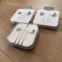 iPhone純正　有線イヤホン3個セットの画像