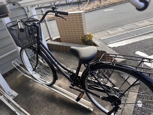 【ほぼ新品】シティサイクル ママチャリ 黒 かご付き