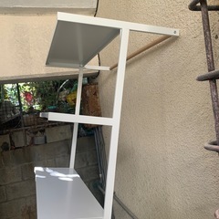 洗濯機上の収納棚の画像