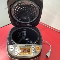 ZOJIRUSHI 象印　IH 
炊飯器　炊飯ジャー　3合炊き　NP-GH05E5 2019年製の画像