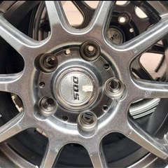 スタッドレスタイヤホイルセットの画像