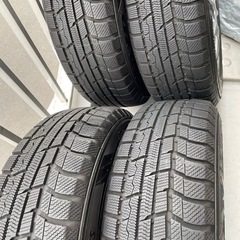 スタッドレスタイヤホイルセットの画像