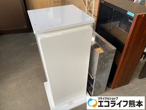 キューブ型水槽台