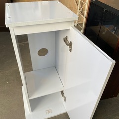 🟥半額セール対象🟥　キューブ型水槽台の画像