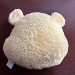 プーさんのふわふわクッションの画像