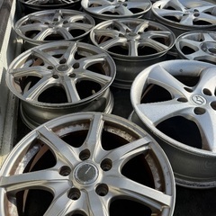 中古ホイール　サイズにより1,000円〜3,000円の画像