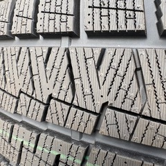 15インチホイール付きスノータイヤ新品の画像