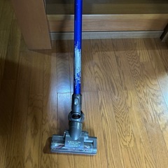 ダイソンコードレス掃除機の画像