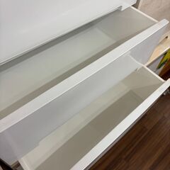 【ジモティー割引あり】【ジャングル守口店】4段プラチェスト　衣類収納　収納ケースの画像