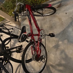 美品　子供用自転車　赤20インチ？くらいの画像