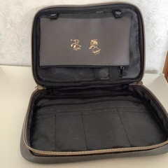 スヌーピー　宝島社　10ポケット　収納ポーチ PEANUTS ポーチ ブラウンの画像