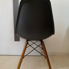 【not対面】イームズ風チェア1脚の画像