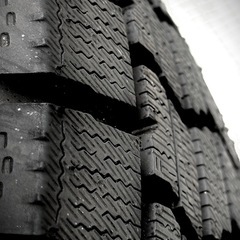 【ほぼ新品】スタッドレス15インチ　フリード　アクアの画像