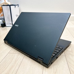 美品 NEC ノートパソコン【i5★16GB/512GB】15.6型 677の画像