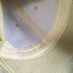 キャップ（ベージュ）の画像