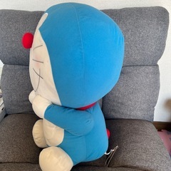 ［アミューズメント商品］ドラえもん超超BIGぬいぐるみ
の画像