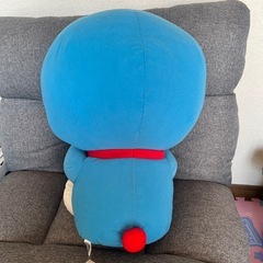 ［アミューズメント商品］ドラえもん超超BIGぬいぐるみ
の画像