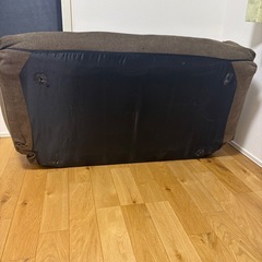 【無料】茶色 ソファー／脚なし（座椅子風）※近日処分予定の画像