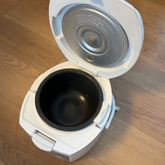 シャープ炊飯器の画像