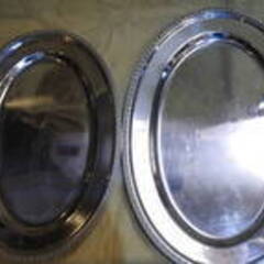 【KSD/Desk/00】正月パーティ・オードブル用ステンレス大皿2枚同お正月用にいかがでしょうか。即受け渡し可能の画像