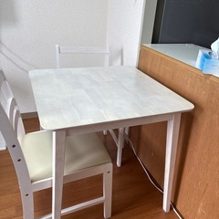 ダイニングテーブルセットの画像