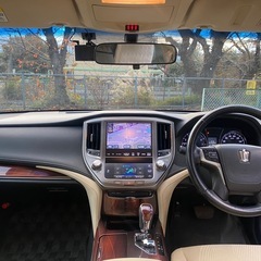 トヨタ クラウン ロイヤルサルーン 2013年式の画像