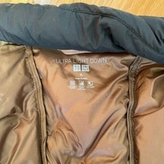 UNIQLOウルトラライトダウンXLの画像