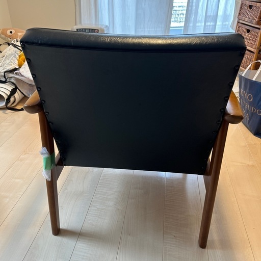 【美品】カリモク60 シングルソファ　ウォールナット カリモク60 節約 シングルソファ 美品】カリモク60 シングルソファ