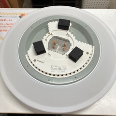 A2512-752 アイリスオーヤマ　LEDシーリングライト　2006年製　通電確認済み　リモコン無しの画像
