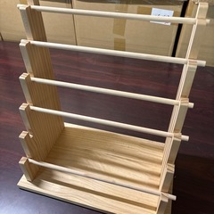 マスキングテープやリボンをかける台の画像