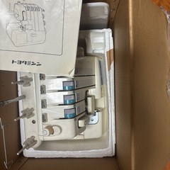 小型ロックミシンの画像