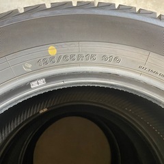 YOKOHAMA PRACTIVA ICE BP02 195/65R15 2023年製造　スタッドレス　冬タイヤ　中古　4本セットの画像