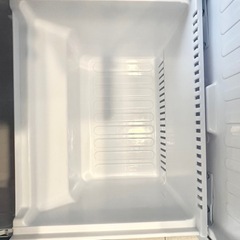 SHARP冷蔵庫の画像