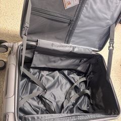 【新品未使用】スーツケース 70L グレージュの画像