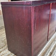 キャビネット　扉付き　180.72.45の画像
