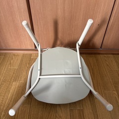 子供用椅子の画像