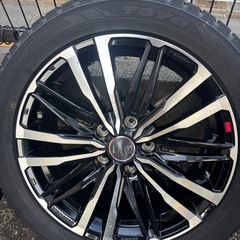 215 50R 17  ホイール付きスタッドレス　リーフニスモの画像