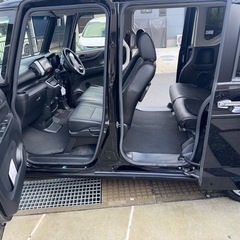 N   BOX  G特別仕様車　黒の画像