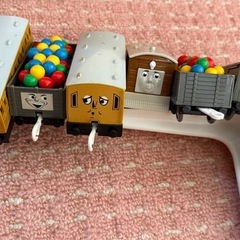 トーマス おもちゃ★ 貨車まとめ売り 表情付連結OK★状態良好の画像