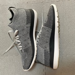 アンダーアーマー シューズの画像