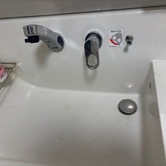 リクシル　洗面台の画像