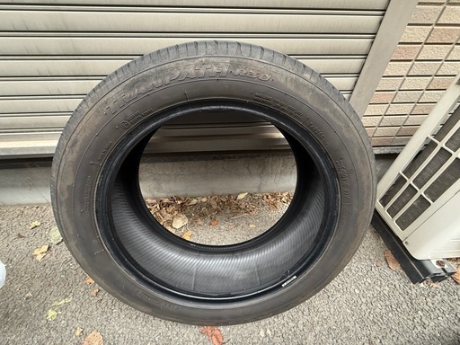 【最終値下げ】4本セット　TOYO TIRES TRANPATH 235/50R18