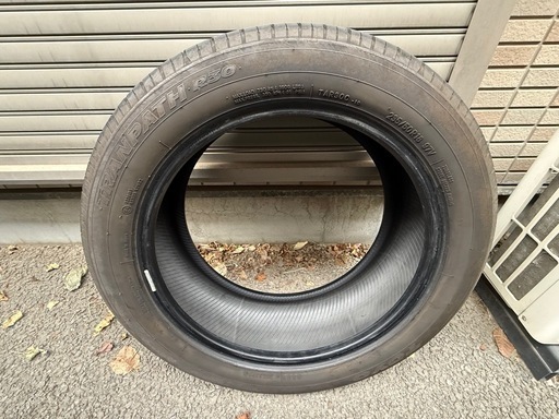 【最終値下げ】4本セット　TOYO TIRES TRANPATH 235/50R18