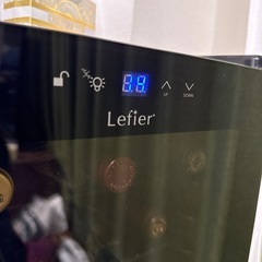 コンプレッサー式ワインセラー 18本の画像