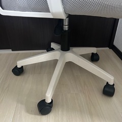オフィスチェアの画像